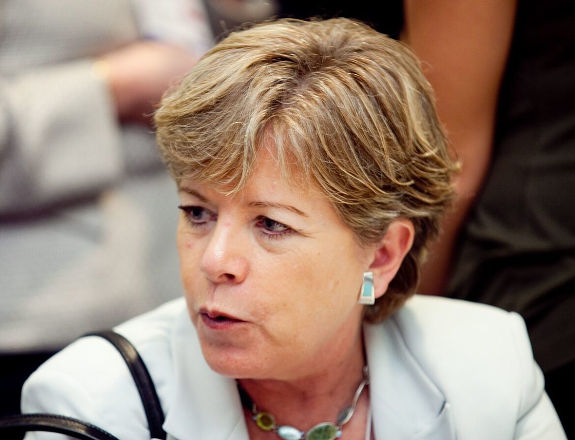 Alicia Bárcena