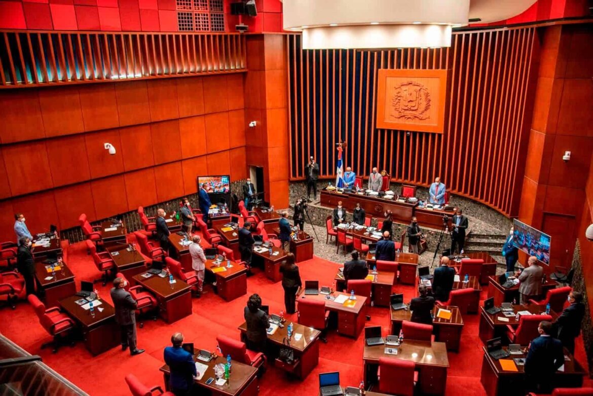 Senadores aprueban en primera lectura modificación a la Ley General de ...