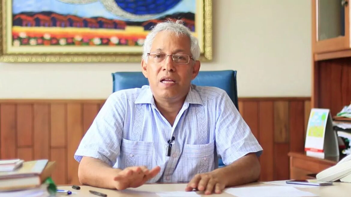 Ángel Hernández
