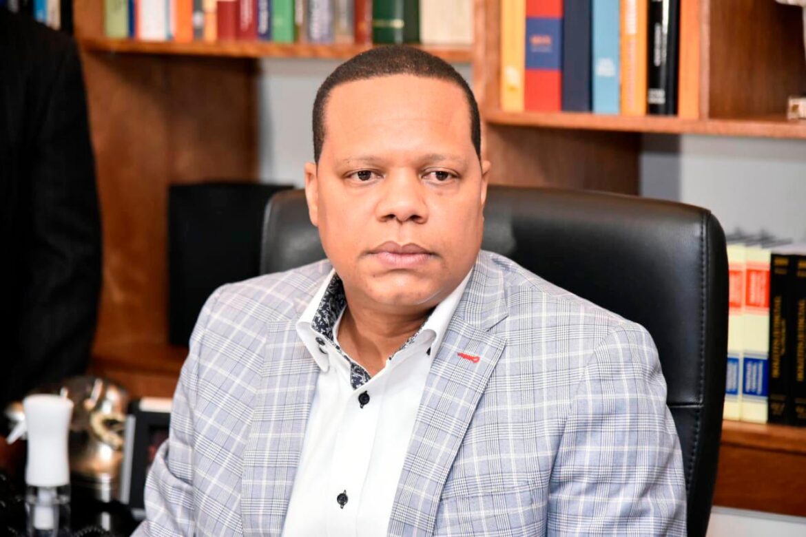 Eddy Alcántara llama a promover un consumo sostenible y justo