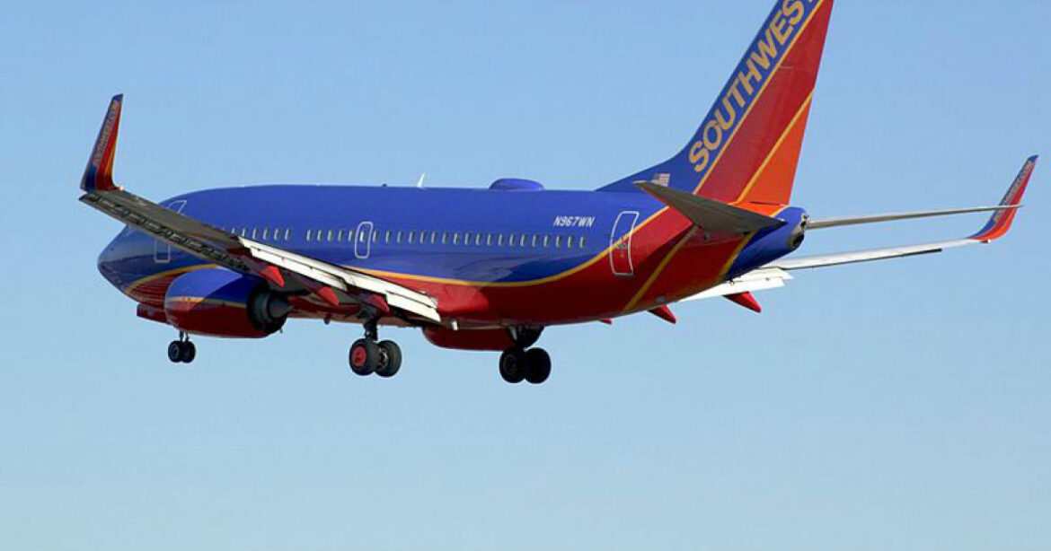 Imagen de un vuelo de Southwest Airlines, investigada por incidente con la torre de control de tráfico aéreo