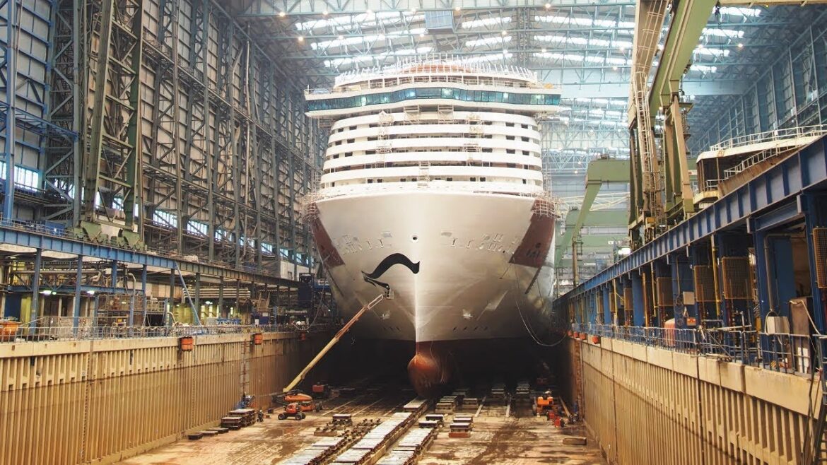 Construir un crucero es como montar un LEGO de 2.000 millones y dos años de trabajo