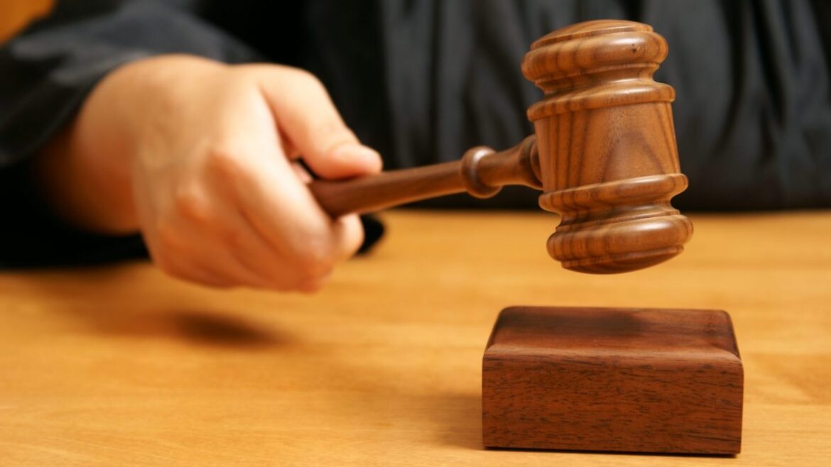Dictan coerción contra red falsificaba documentos para haitianos