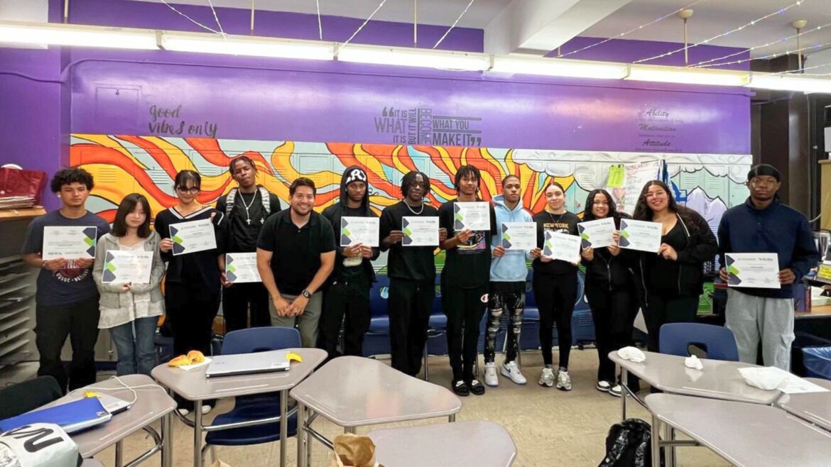 Presentan pimeros resultados de formación estudiantil en inteligencia artificial