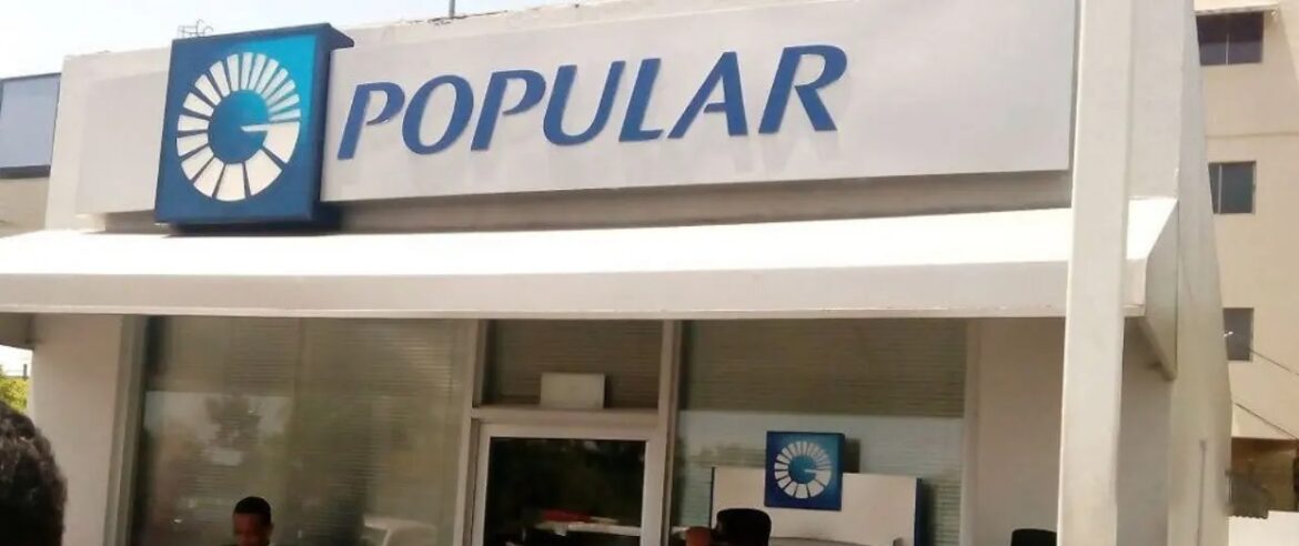 Altercado en una entidad bancaria tras un caso de presunta infidelidad que se hizo viral en redes sociales.