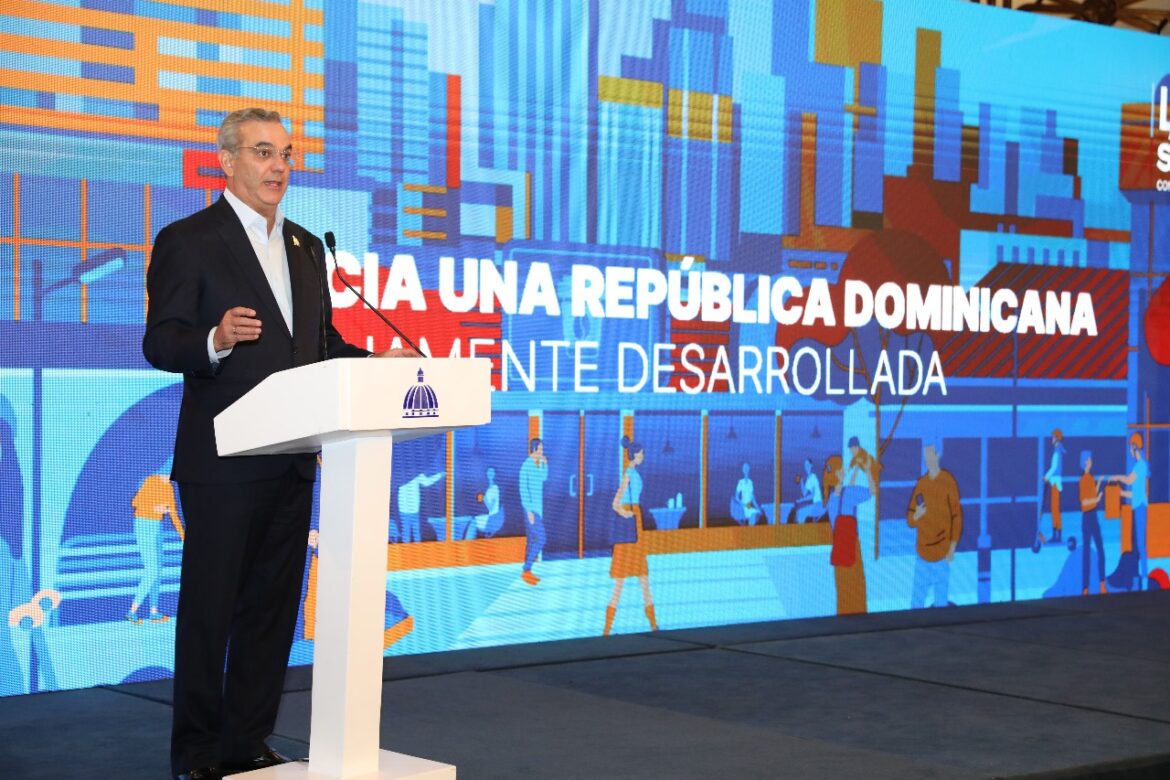 Abinader presenta acciones implementadas por gobierno para duplicar PIB 2036