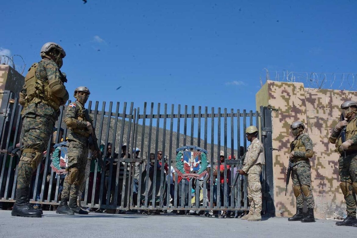 Dominicana fortalecerá medidas en la frontera con Haití