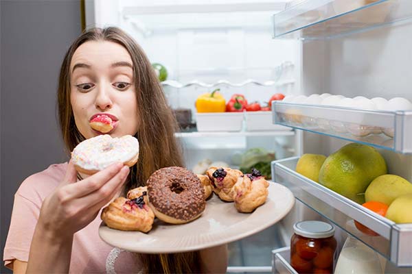 6 razones por las que tenemos antojo de azúcar, según los especialistas