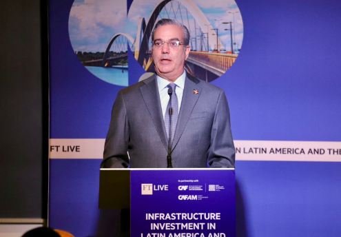 Abinader destaca estabilidad económica y oportunidades de inversión en RD