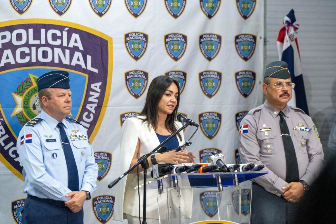 Autoridades siguen trabajando en reforma policial