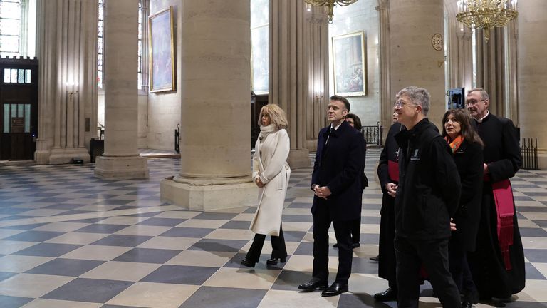 Notre Dame desvela su renovado "resplandor" al mundo