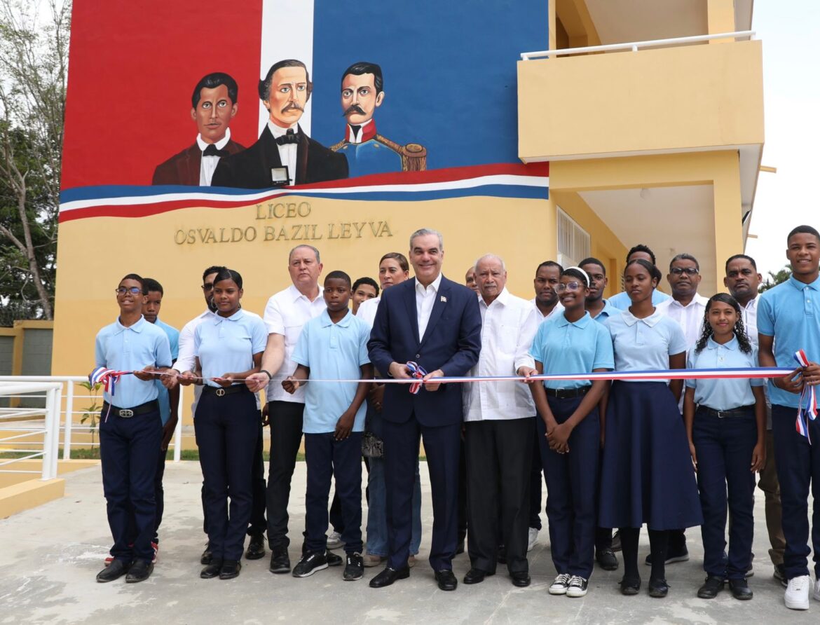 Gobierno inaugura un liceo en Pantoja y un INAIPI en Manoguayabo