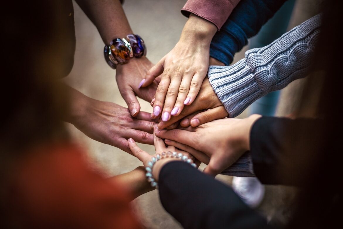 Estar presente: primer paso para construir comunidad