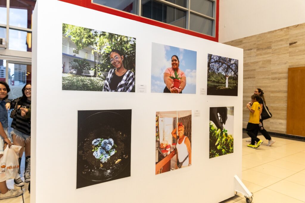 UNAPEC inaugura exposición “Grafía de Luz”