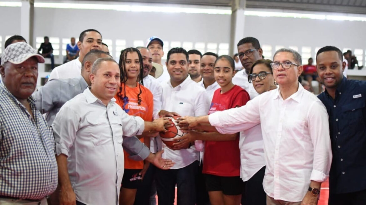 Gobierno entrega RD$220 millones para atletas de Juegos 2026 - Por la Línea