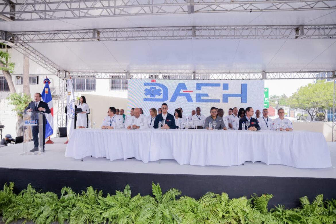 DAEH recibe 43 nuevas ambulancias para fortalecer la atención prehospitalaria