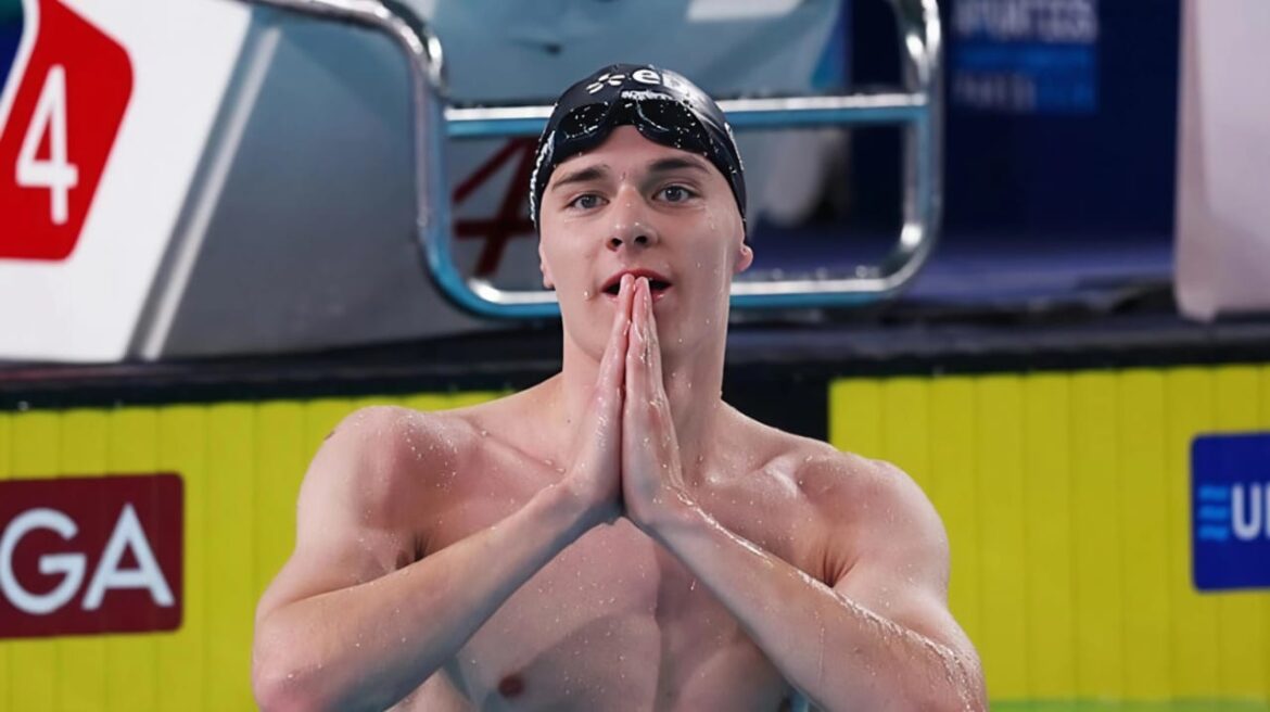 Johannes Liebmann celebra récord mundial de 1.500 metros en Campeonato Europeo de Natación