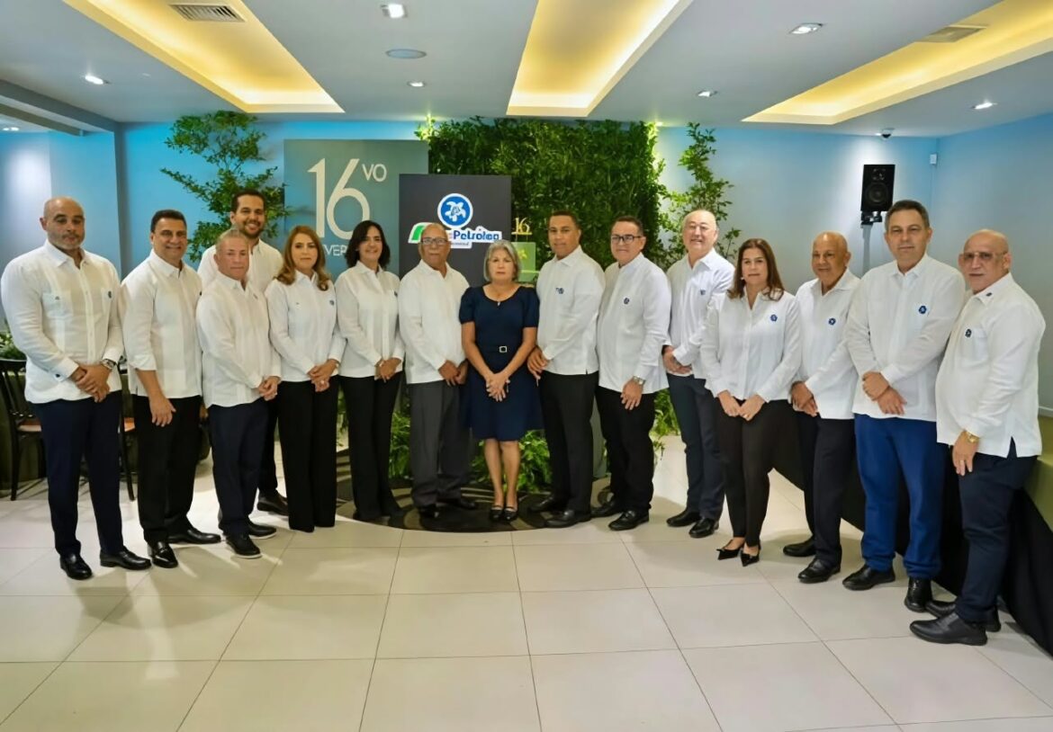 Ecopetróleo Dominicana estación de servicio expansión nacional 16 años